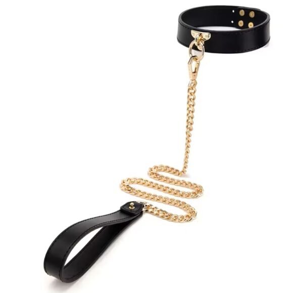 Collar con cadena dorado